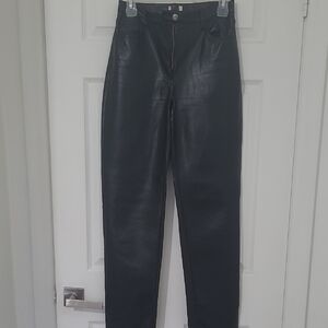 Wilfred Black Faux Leather Zip Front Pants. Very soft, comfortable & super sexy